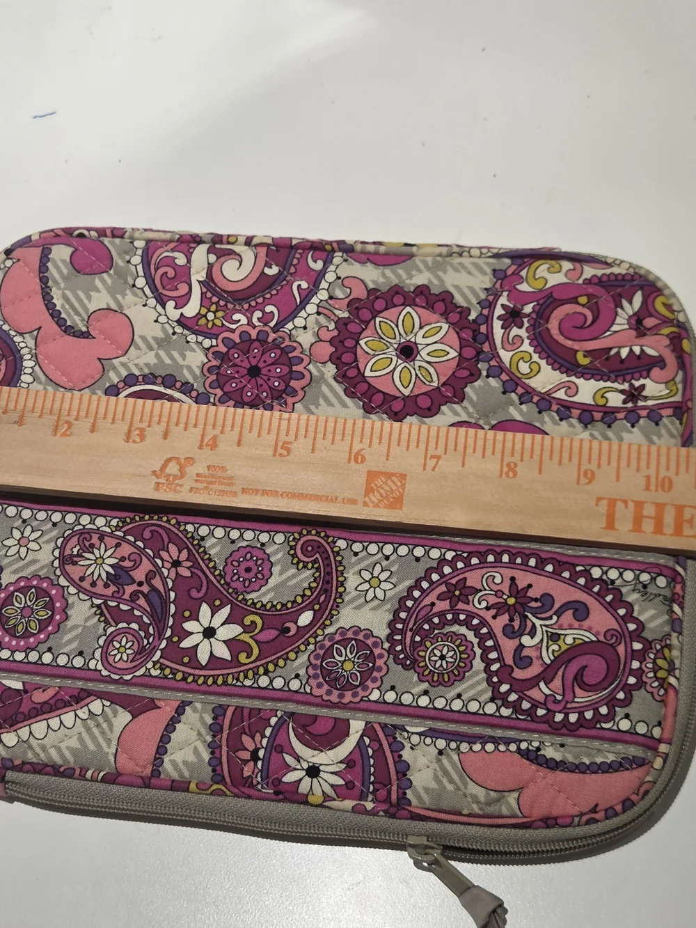 Vera Bradley Tablet iPad EReader Sleeve Paisley Meets Plaid Retired Pattern
